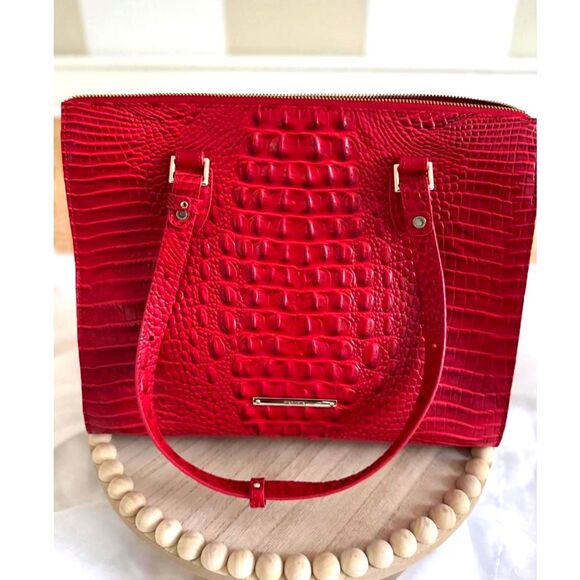 Brahmin Anywhere Melbourne Croc Embossed Leather Tote - Picture 1 of 9